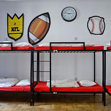 Lol Boutique Hostel City Center Будапеща Екстериор снимка